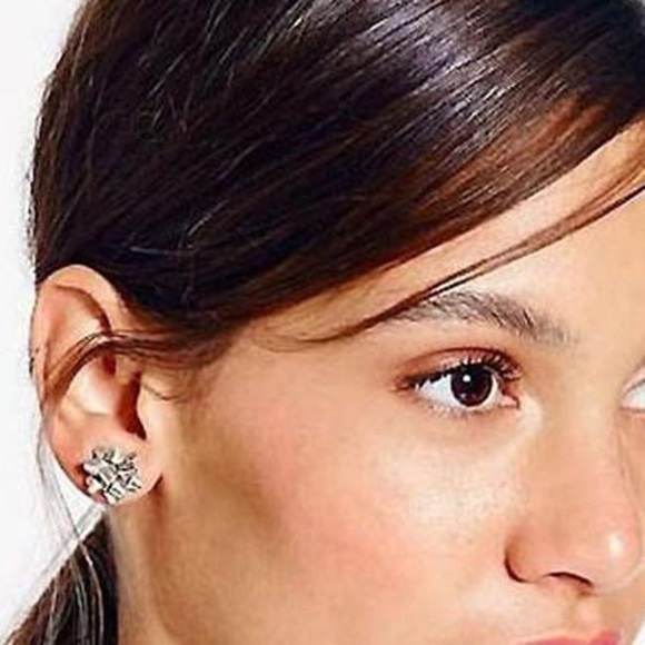 ♠️ Kate Spade Silver Bourgeois Bow Earrings NWT - Picture 6 of 6